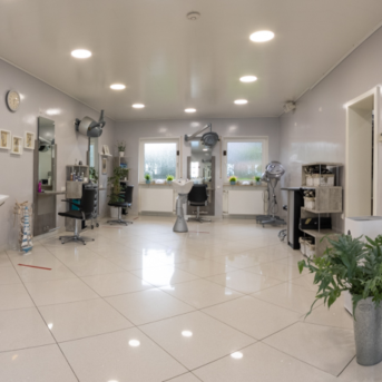 Bild oder Logo der Dankstelle Friseur Salon Keibs