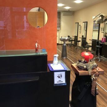 Bild der Dankstelle Lübeck Frisuren