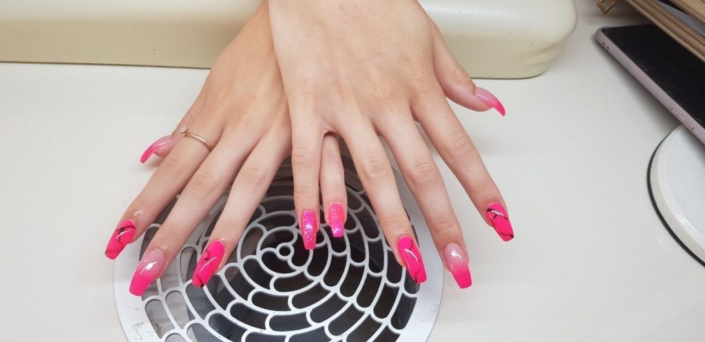Bild der Dankstelle Tri Nails