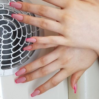 Bild der Dankstelle Tri Nails