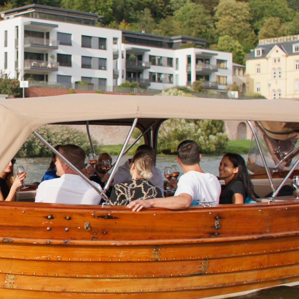 Bild der Dankstelle Bootsfahrten Riverboat Event GmbH